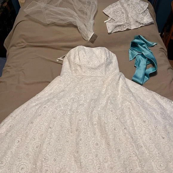 David's Bridal | Dresses | Tea Length Wedding Dress Beaded With Bolero |  Poshmark